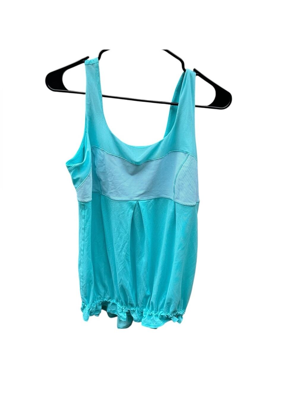 Lululemon Elevate Tank Aqua NWT Women’s size 12